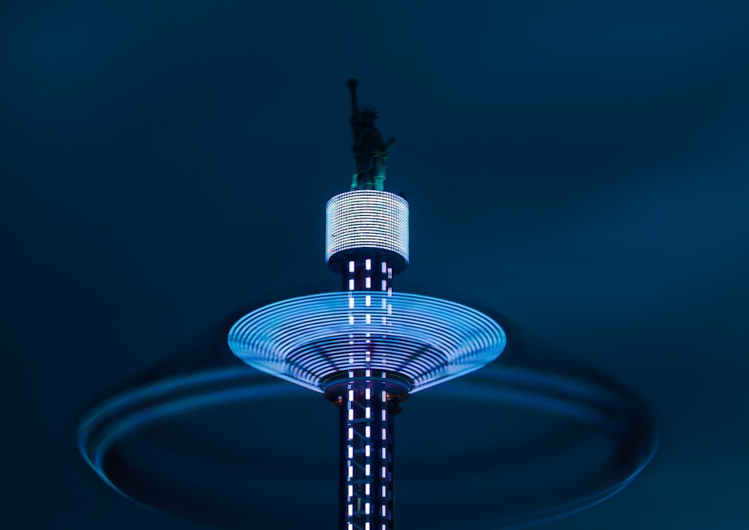 Photo LED embedded acrylic windmill ceiling light