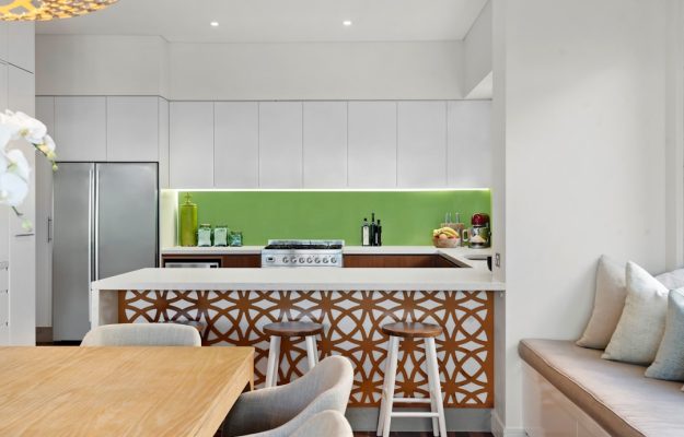 Photo kitchen pendant